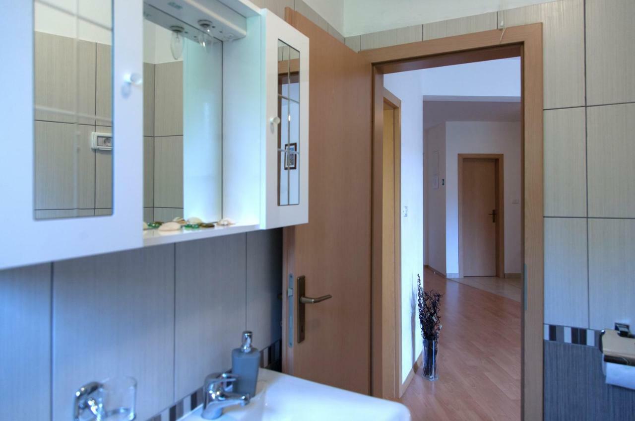 Apartment Helga Ližnjan 외부 사진